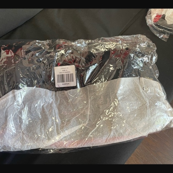 Disney x Torrid One Piece Swimsuit 6X - Picture 5 of 6